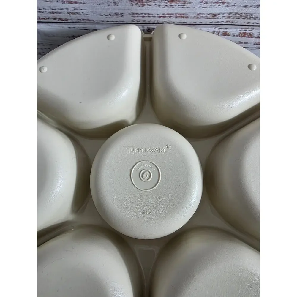 Vintage Tupperware Divided Serving Tray Relish Snack Tray W/Lid Almond 6 USA